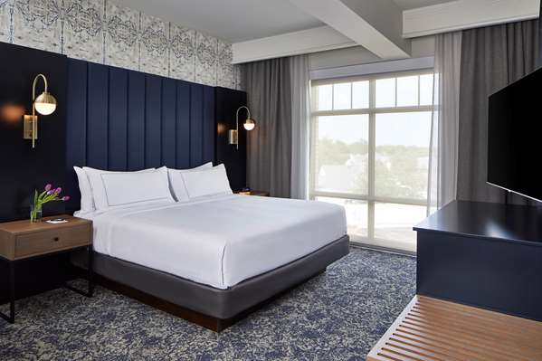  - Hamilton Hotel Downtown Alpharetta