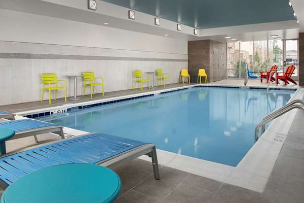 Pool - Home2 Suites by Hilton Columbus - I-71, Exit 121