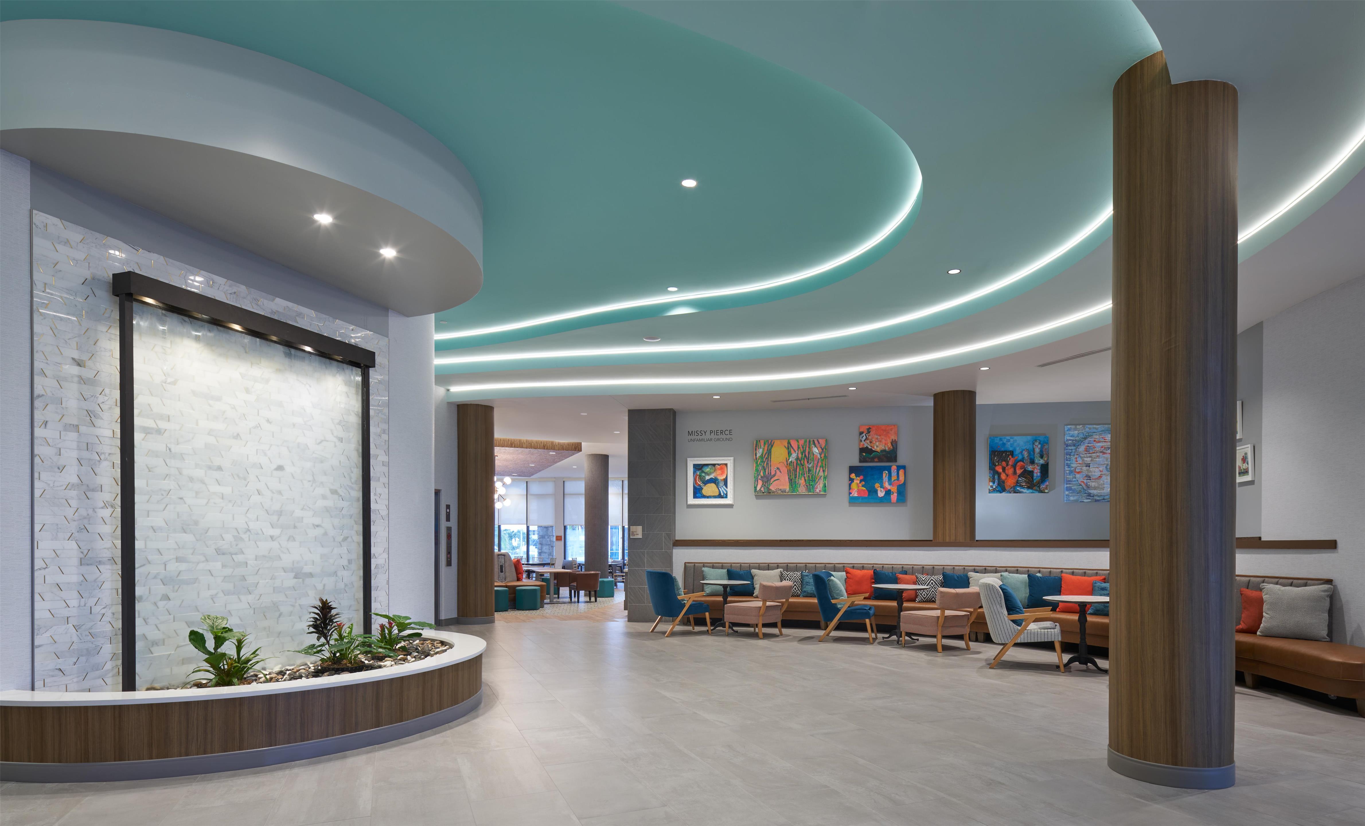 Lobby | Tru By Hilton Pompano Beach Pier