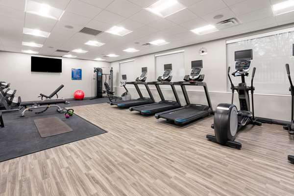 Fitness/ Exercise Room - Hampton Inn & Suites Tigard - I-5, Exit 293