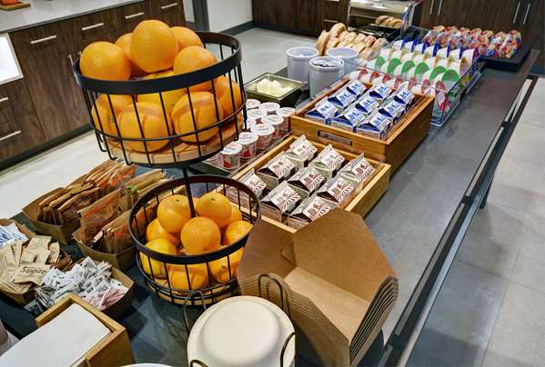 Amenities - Hampton Inn Cave City - I-65, Exit 53