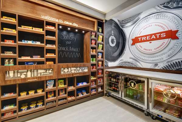 Restaurant - Hampton Inn Cave City - I-65, Exit 53