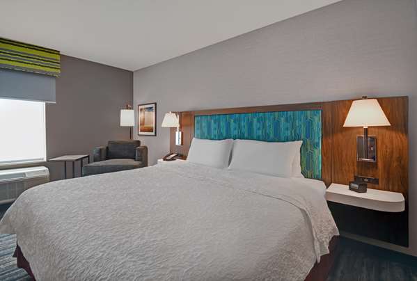  - Hampton Inn Cave City - I-65, Exit 53