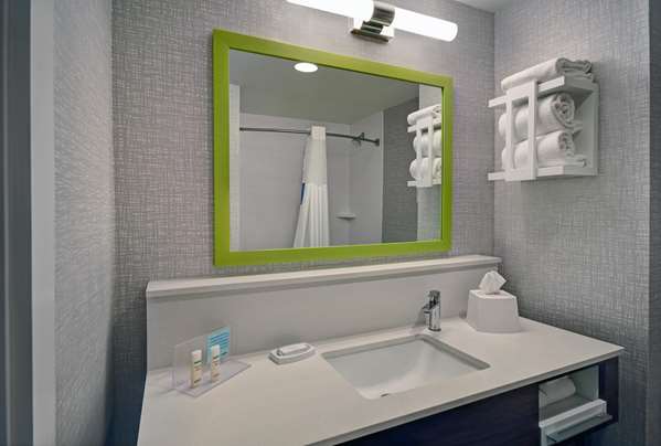  - Hampton Inn Cave City - I-65, Exit 53