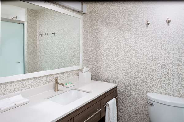  - Home2 Suites by Hilton Valdosta - I-75, Exit 18