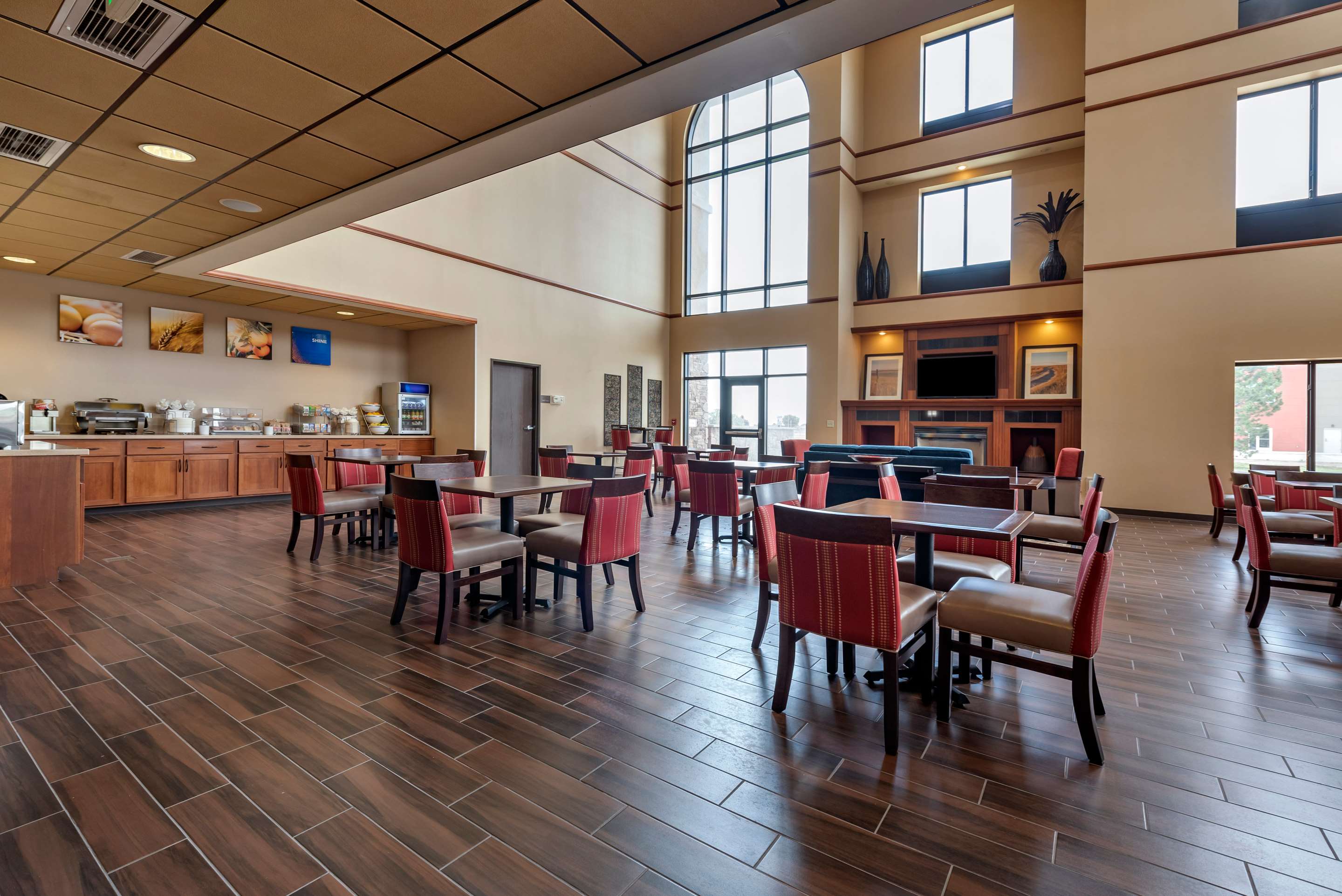 Breakfast area
