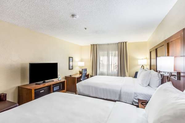  - Comfort Inn Southeast Charleston - I-64 & I-77, Exit 95