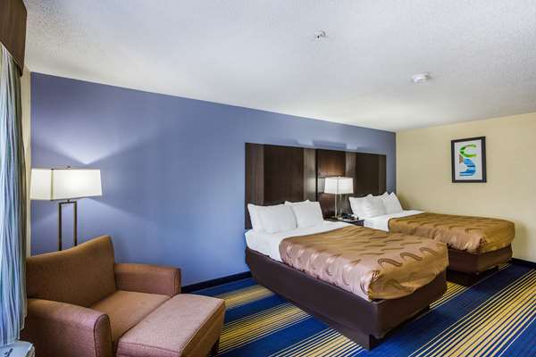  - Quality Inn Southeast Charleston - I-64 & I-77, Exit 95