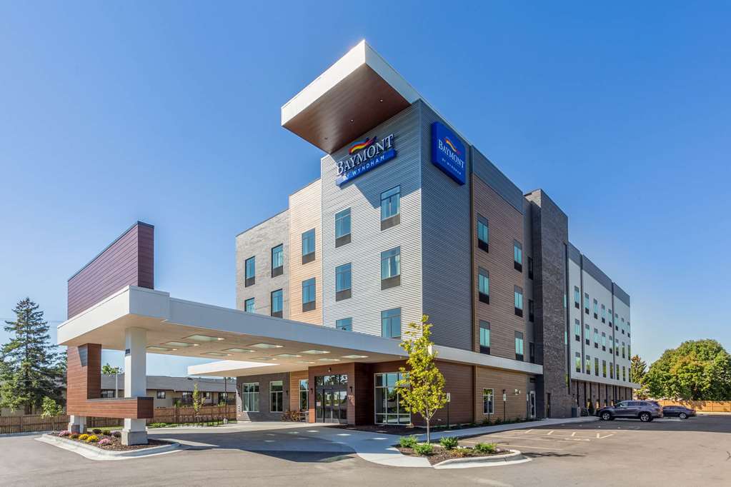 Baymont by Wyndham Madison South
