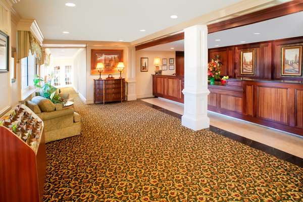  - Clarion Hotel & Suites Convention Center Fredericksburg - I-95, Exit 130