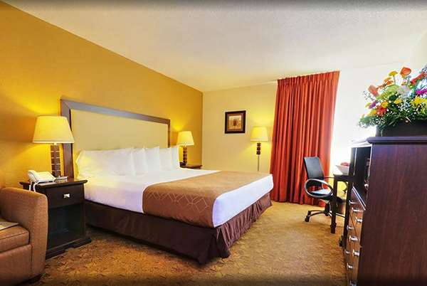  - Village Inn Hotel & Event Center Clemmons - I-40, Exit 184