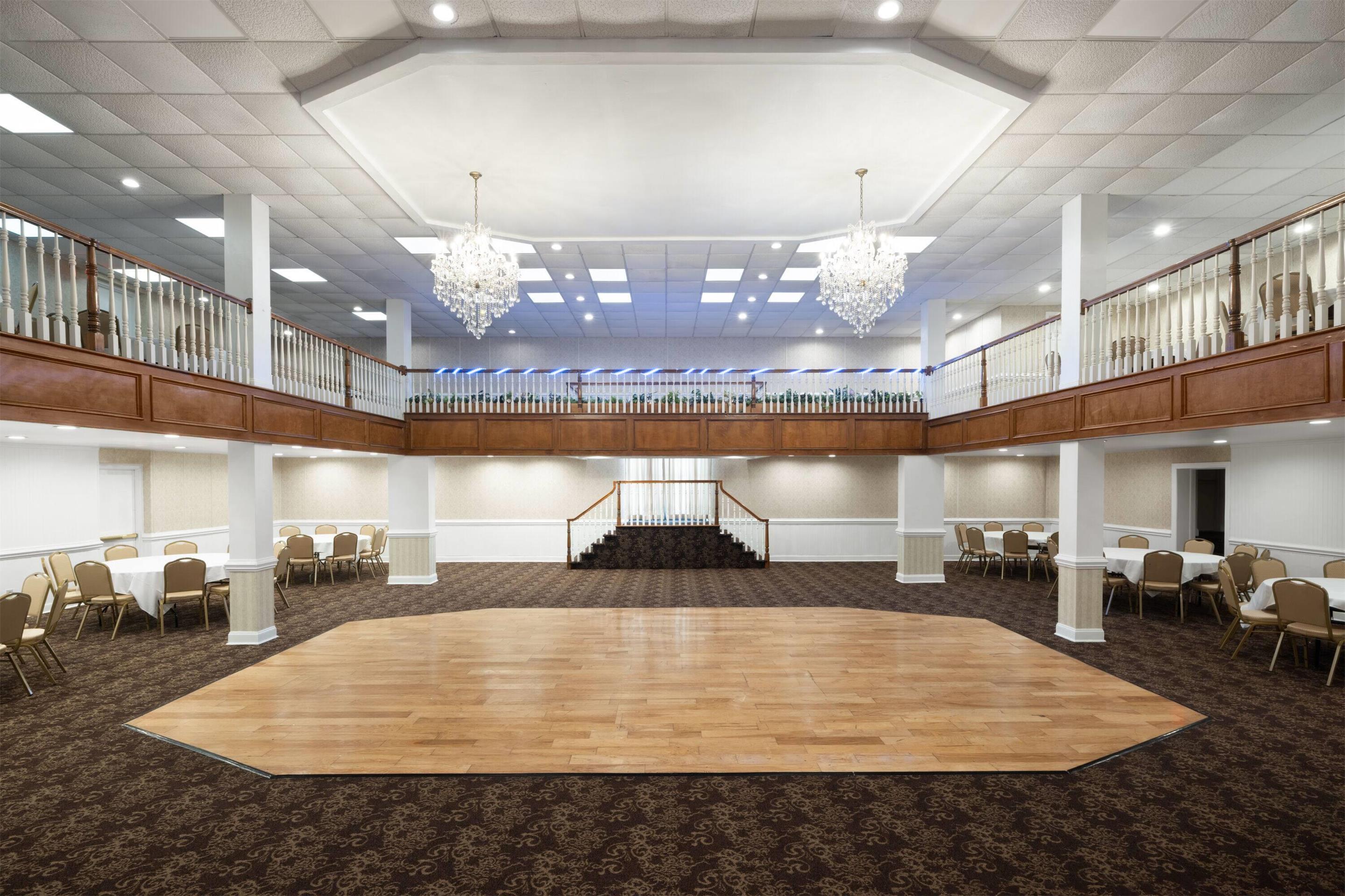 Ballroom | Village Inn Clemmons/Winston Salem, Trademark by Wyndham