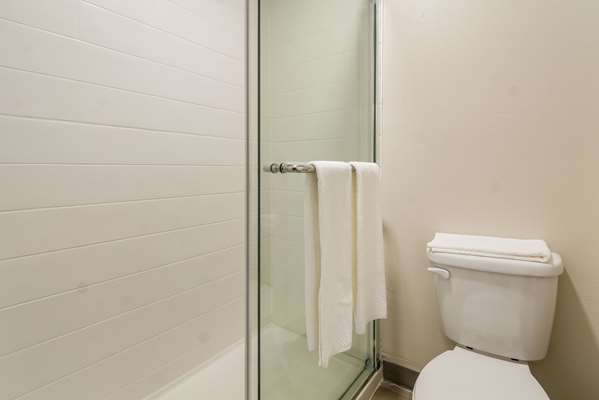 - Quality Inn & Suites SMU Dallas - I-75, Exit 2