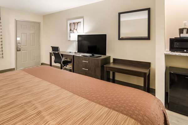  - Quality Inn & Suites SMU Dallas - I-75, Exit 2