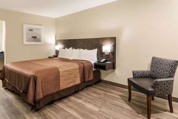  - Quality Inn & Suites SMU Dallas - I-75, Exit 2