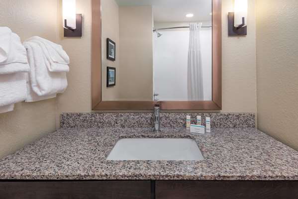  - Ameniti Bay Hotel Sarasota - I-75, Exit 210