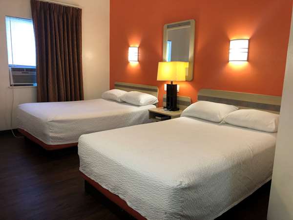  - Rodeway Inn Pigeon Forge