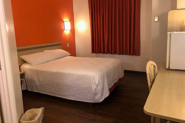  - Rodeway Inn Pigeon Forge