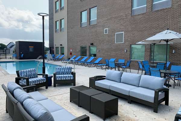 Pool - La Quinta Inn East Round Rock