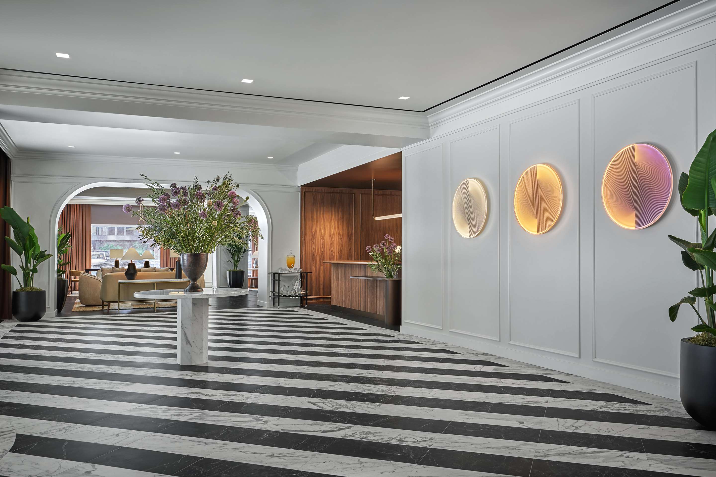 Pendry Chicago Lobby