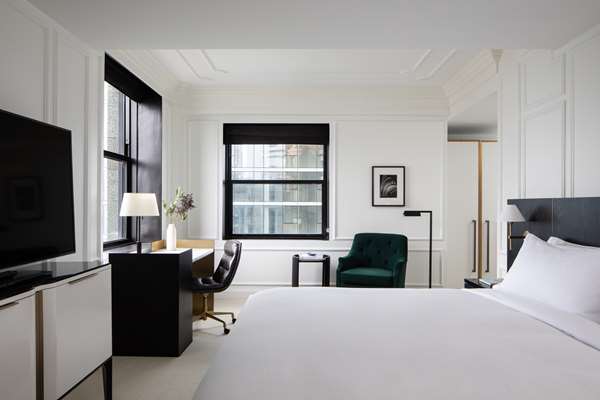 Suite - Pendry Hotel Downtown Chicago