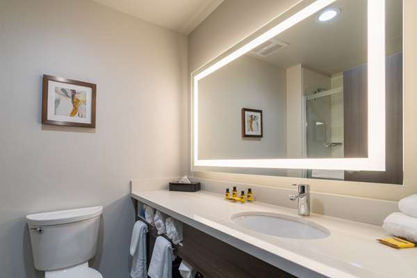  - Best Western Plus South Tacoma - I-5, Exits 128 & 129