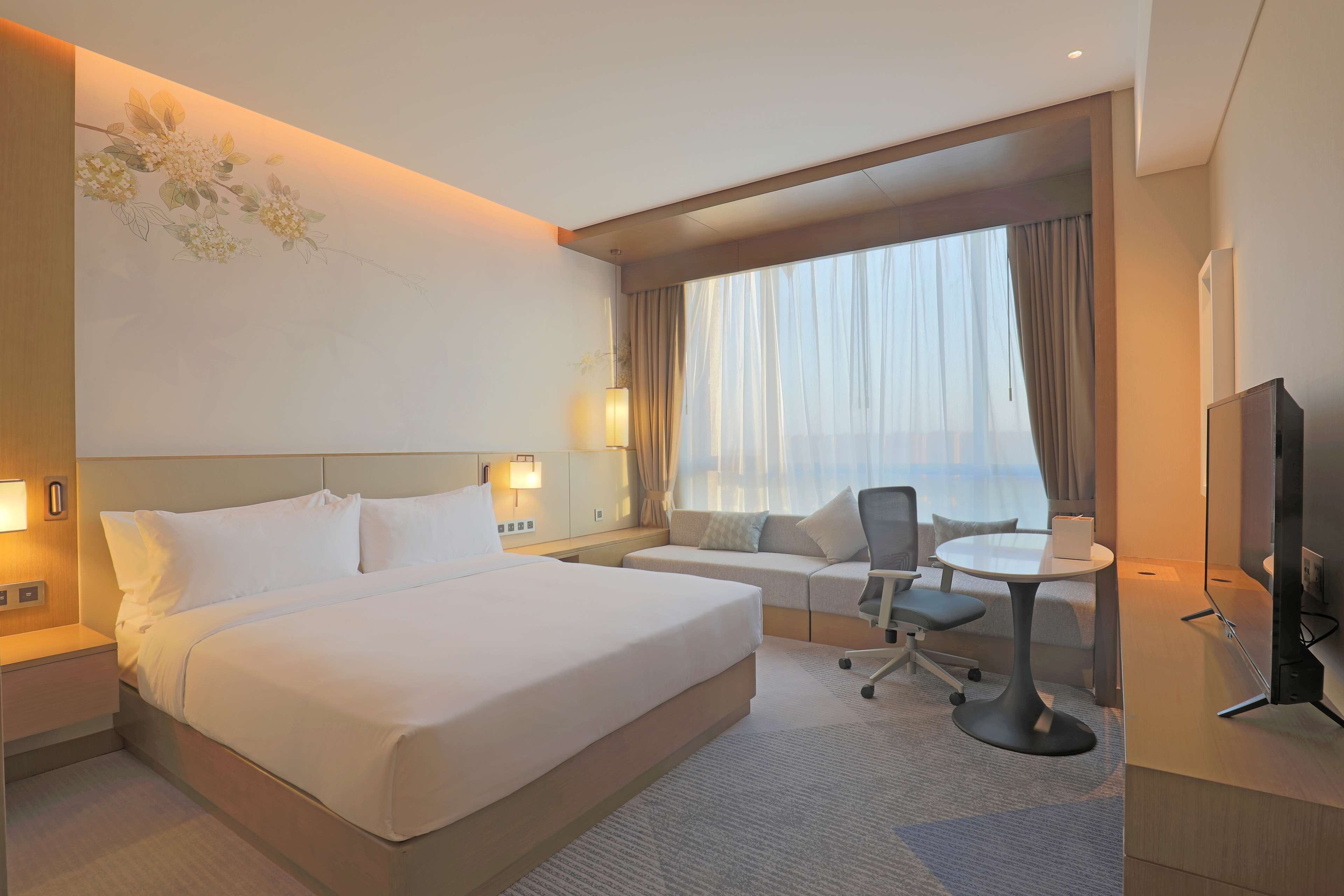 Hilton Garden Inn Changzhou Jintan Room Type - KING GUEST ROOM