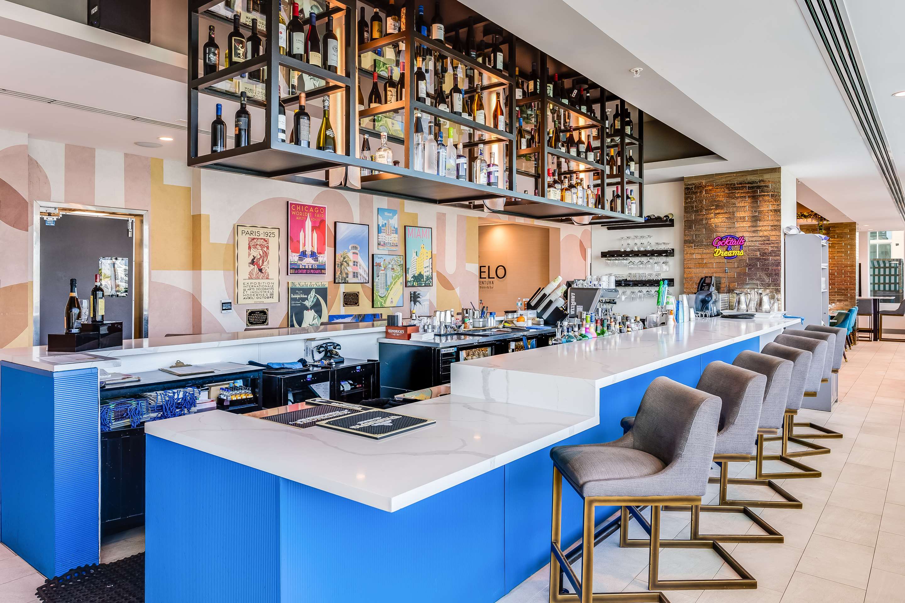 BarLounge