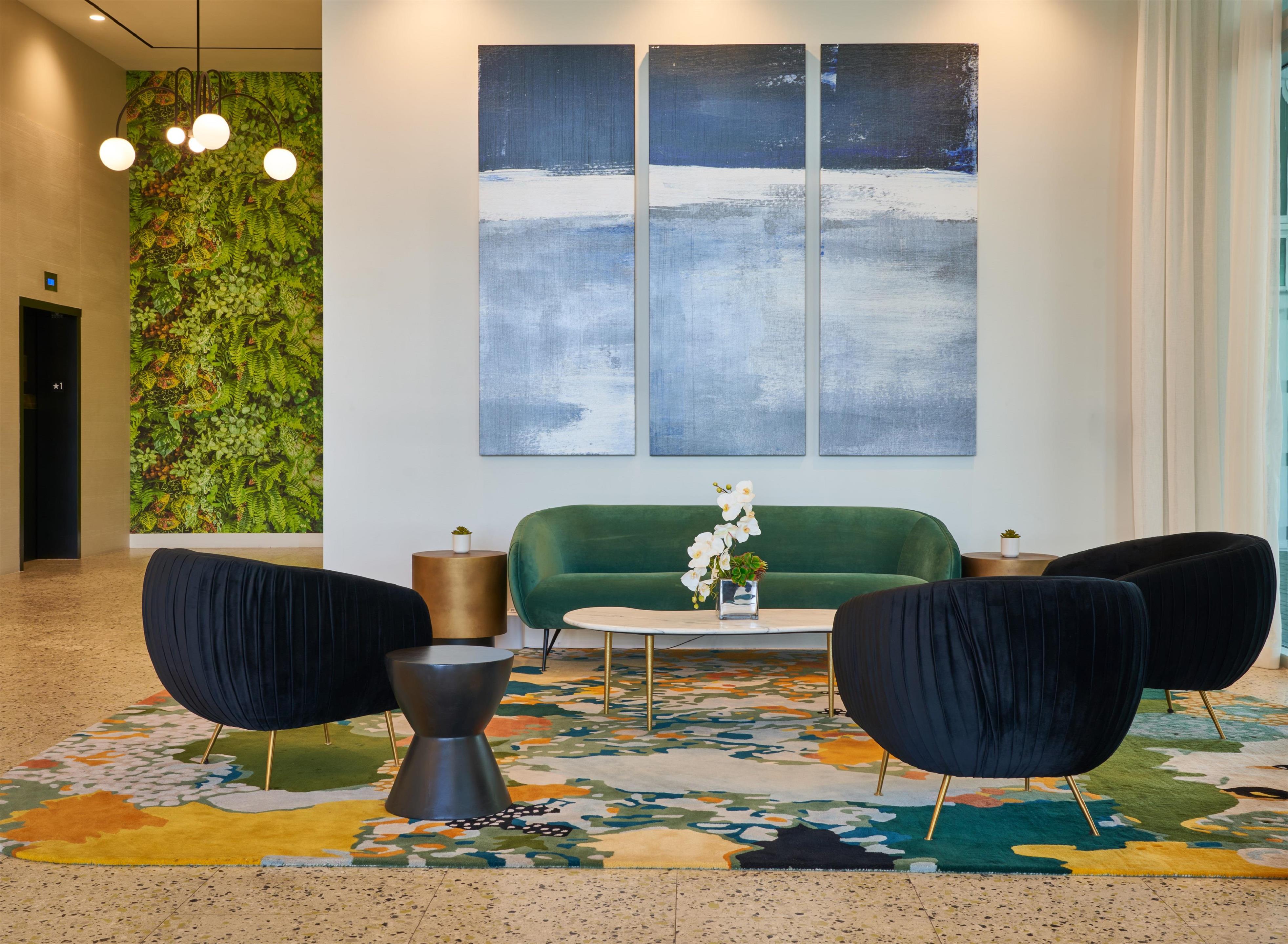 Lobby | SERENA Hotel Aventura Miami, Tapestry Collection by Hilton