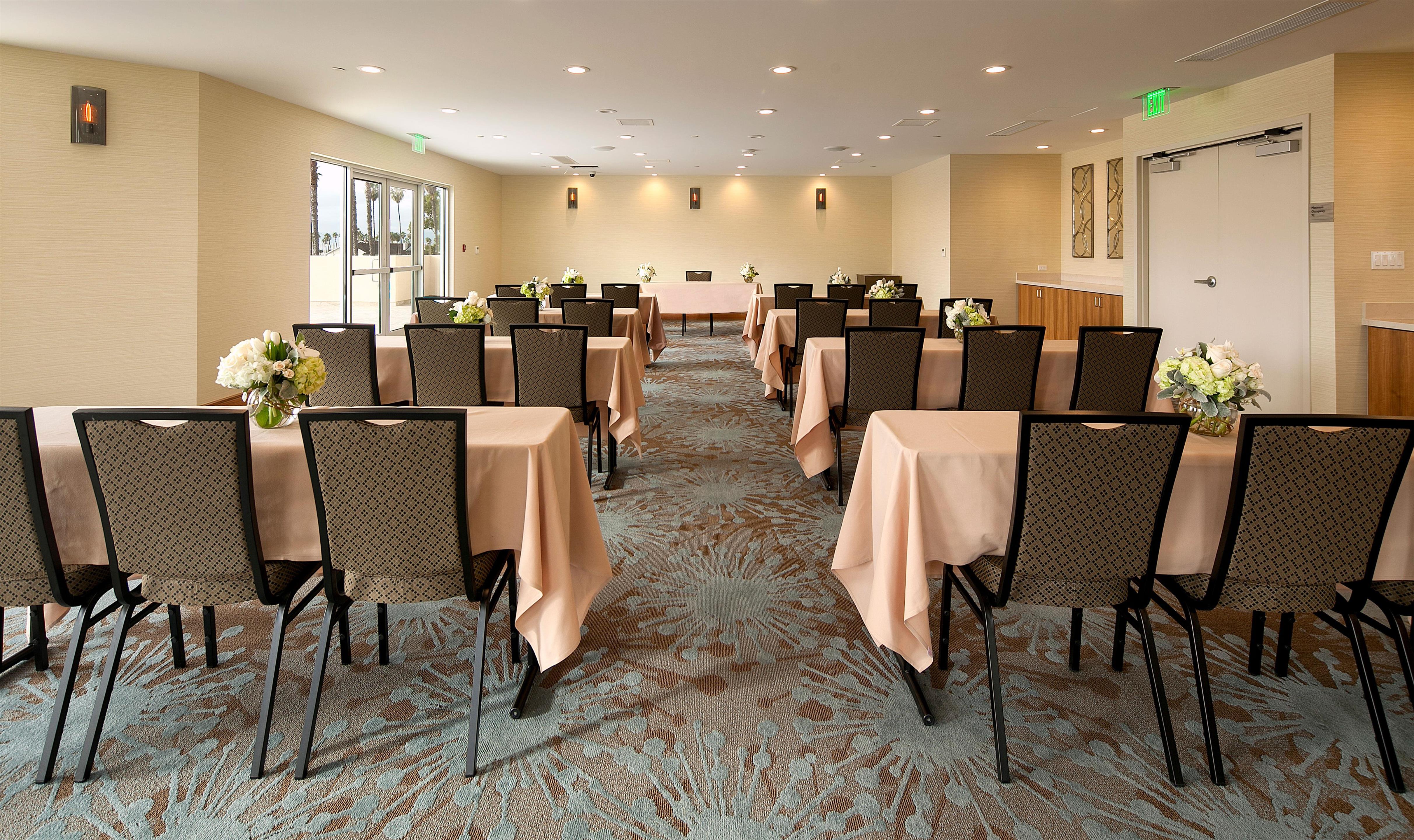 Meeting Room | Redondo Beach Hotel, Tapestry Collection by Hilton