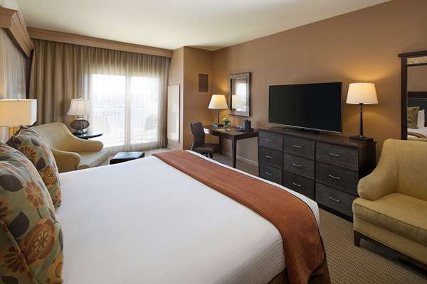  - Jamaica Bay Inn Marina del Rey