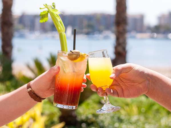 Bar - Jamaica Bay Inn Marina del Rey