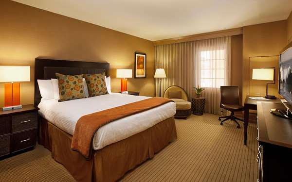  - Jamaica Bay Inn Marina del Rey