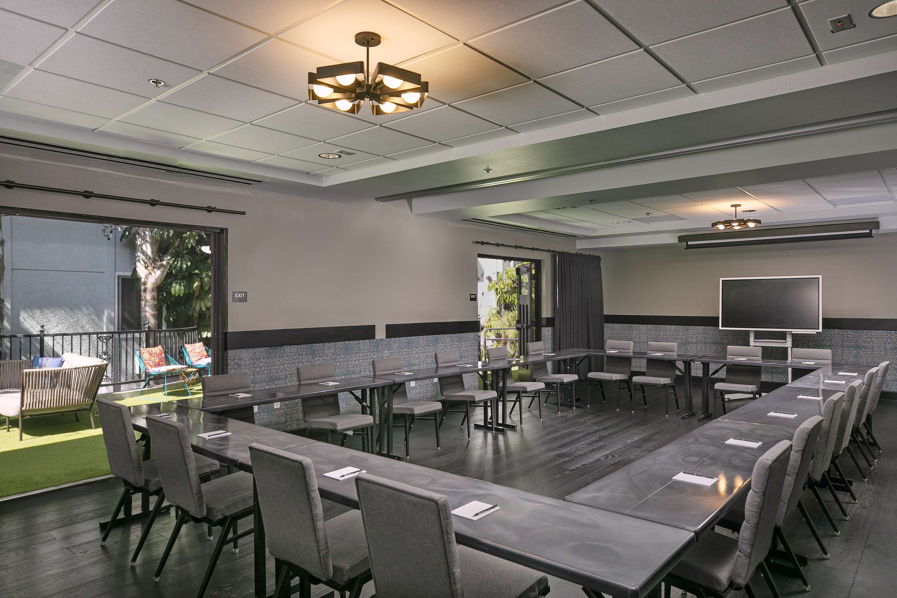 Meeting Room | The Wayfarer San Luis Obispo, Tapestry Collection