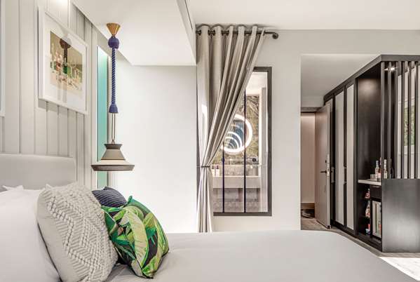  - Ray Hotel Delray Beach