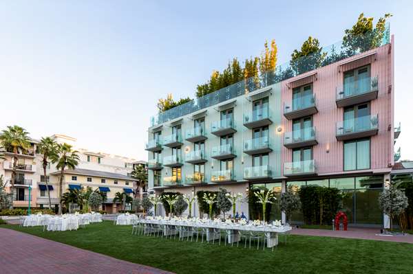  - Ray Hotel Delray Beach