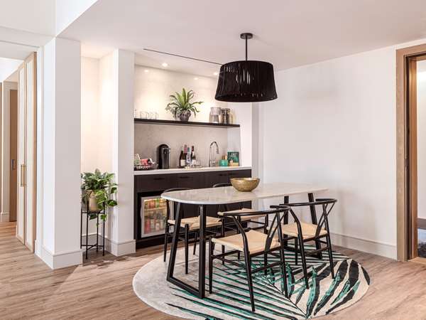  - Ray Hotel Delray Beach