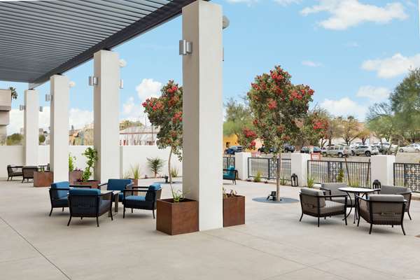 Exterior view - DoubleTree by Hilton Convention Center Tucson - I-10, Exit 258