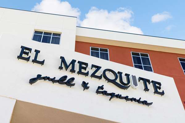 Restaurant - DoubleTree by Hilton Convention Center Tucson - I-10, Exit 258