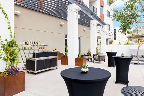 Restaurant - DoubleTree by Hilton Convention Center Tucson - I-10, Exit 258