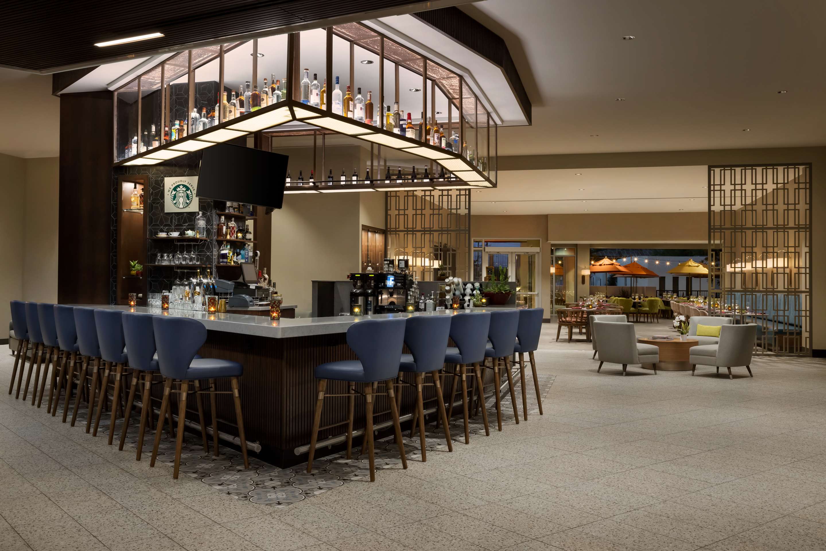 BarLounge | DoubleTree by Hilton Tucson Downtown Convention Center