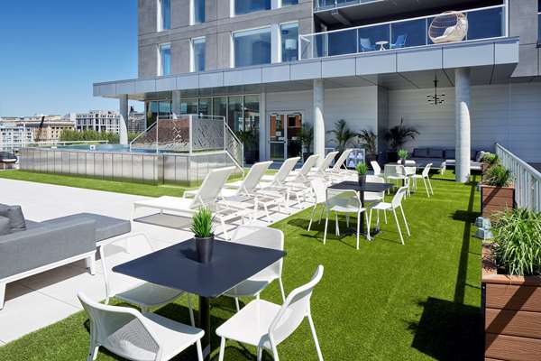 Pool - Homewood Suites by Hilton Downtown Montreal