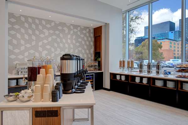 Amenities - Homewood Suites by Hilton Downtown Montreal