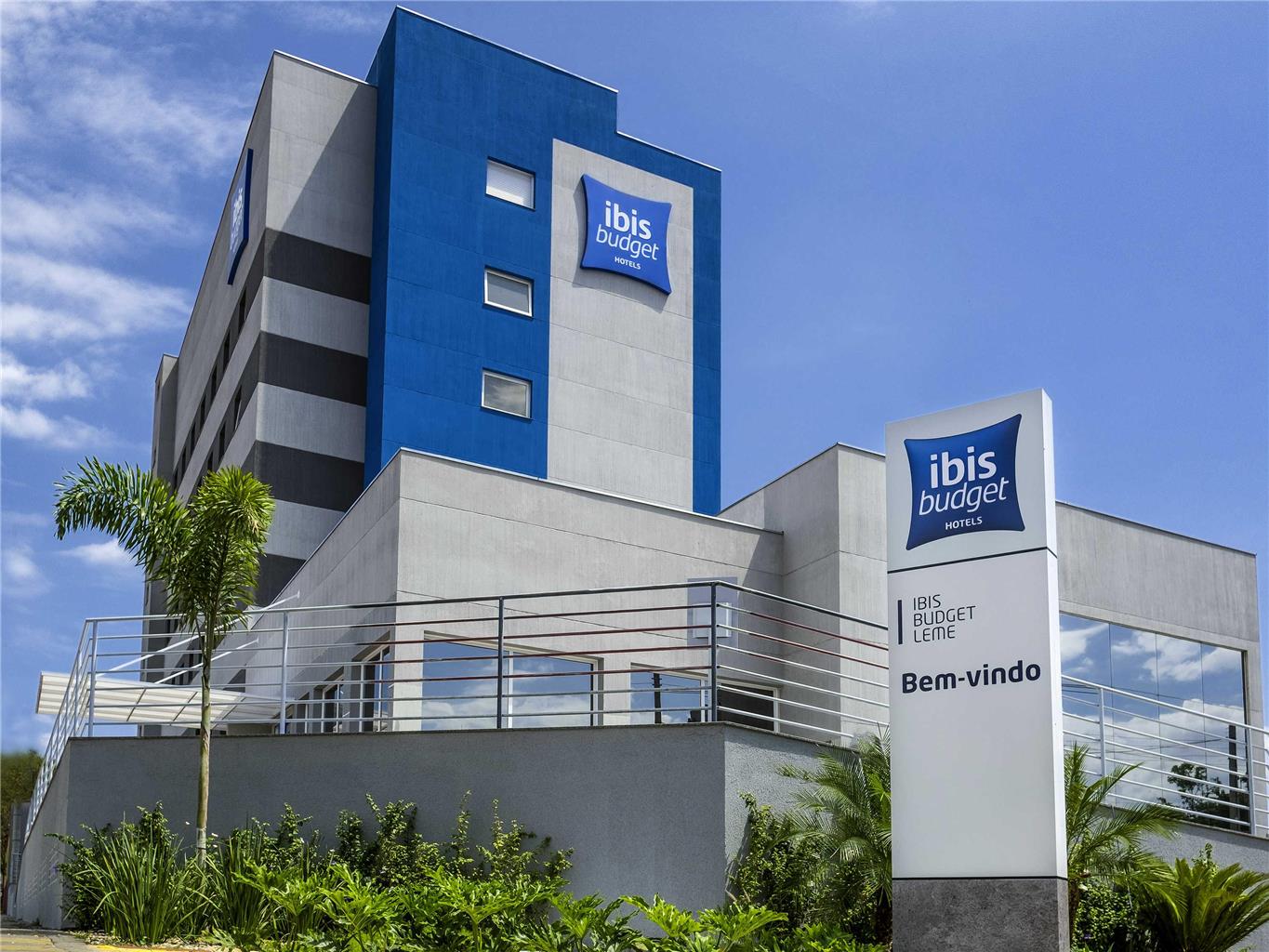 Ibis Budget Leme SP