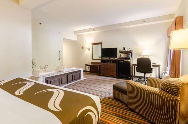 Suite - Quality Inn Danville