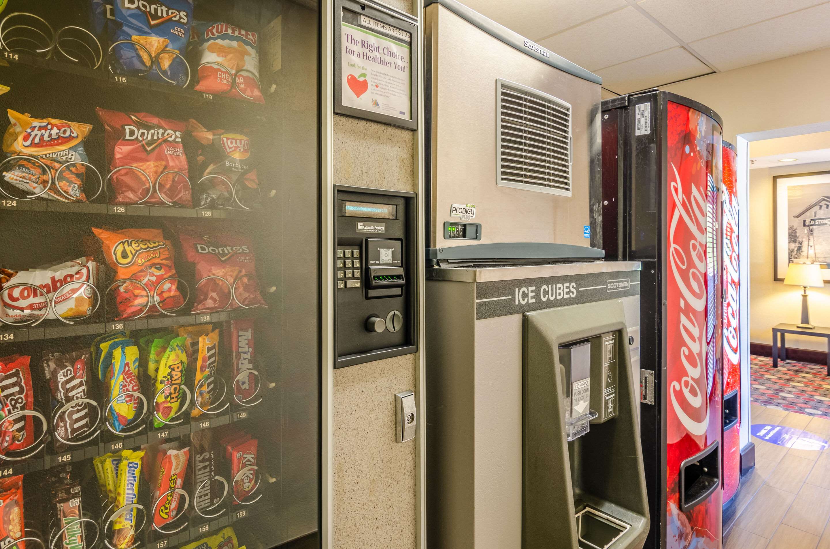Hotel vending area | Quality Inn