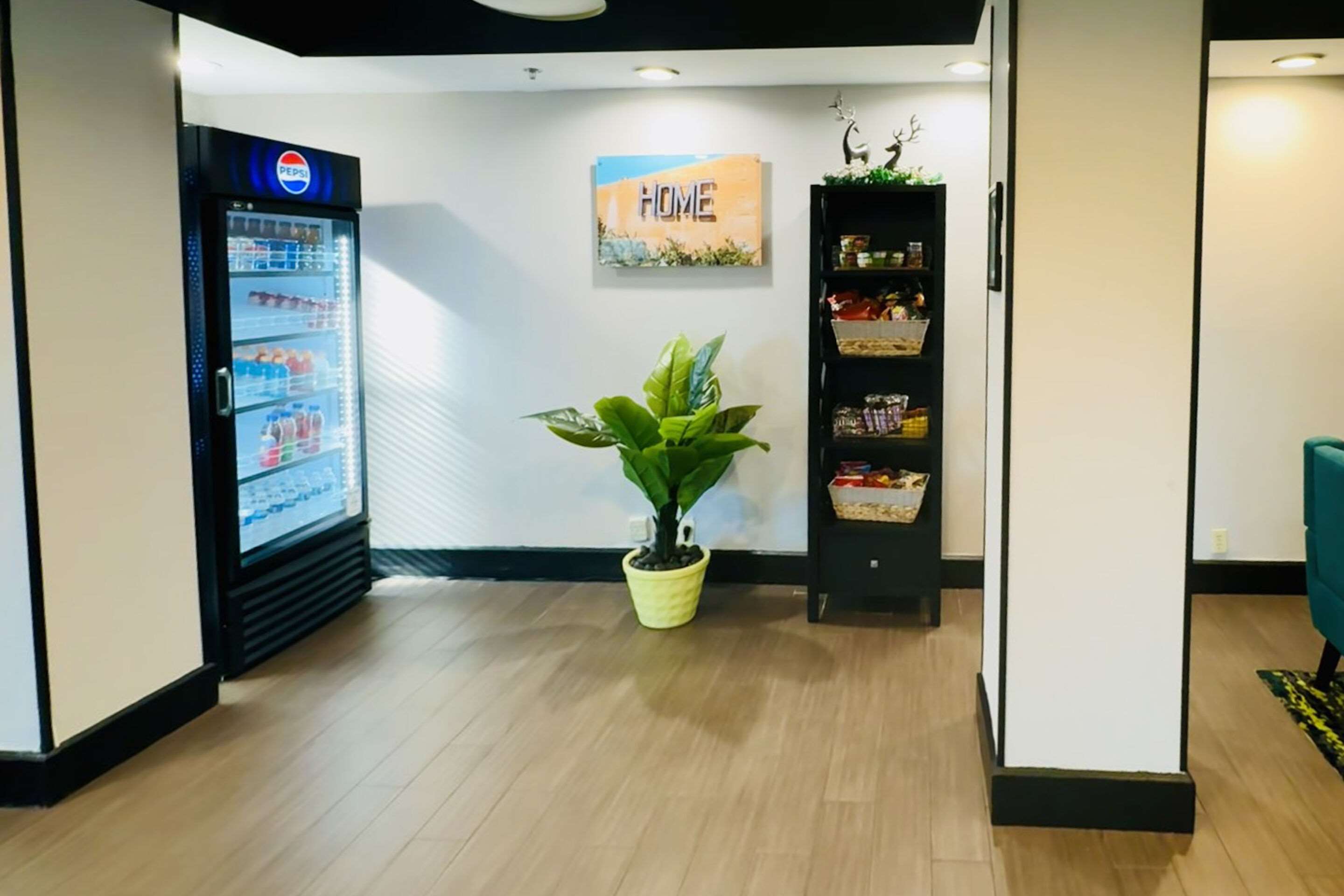 Hotel lobby | Quality Inn