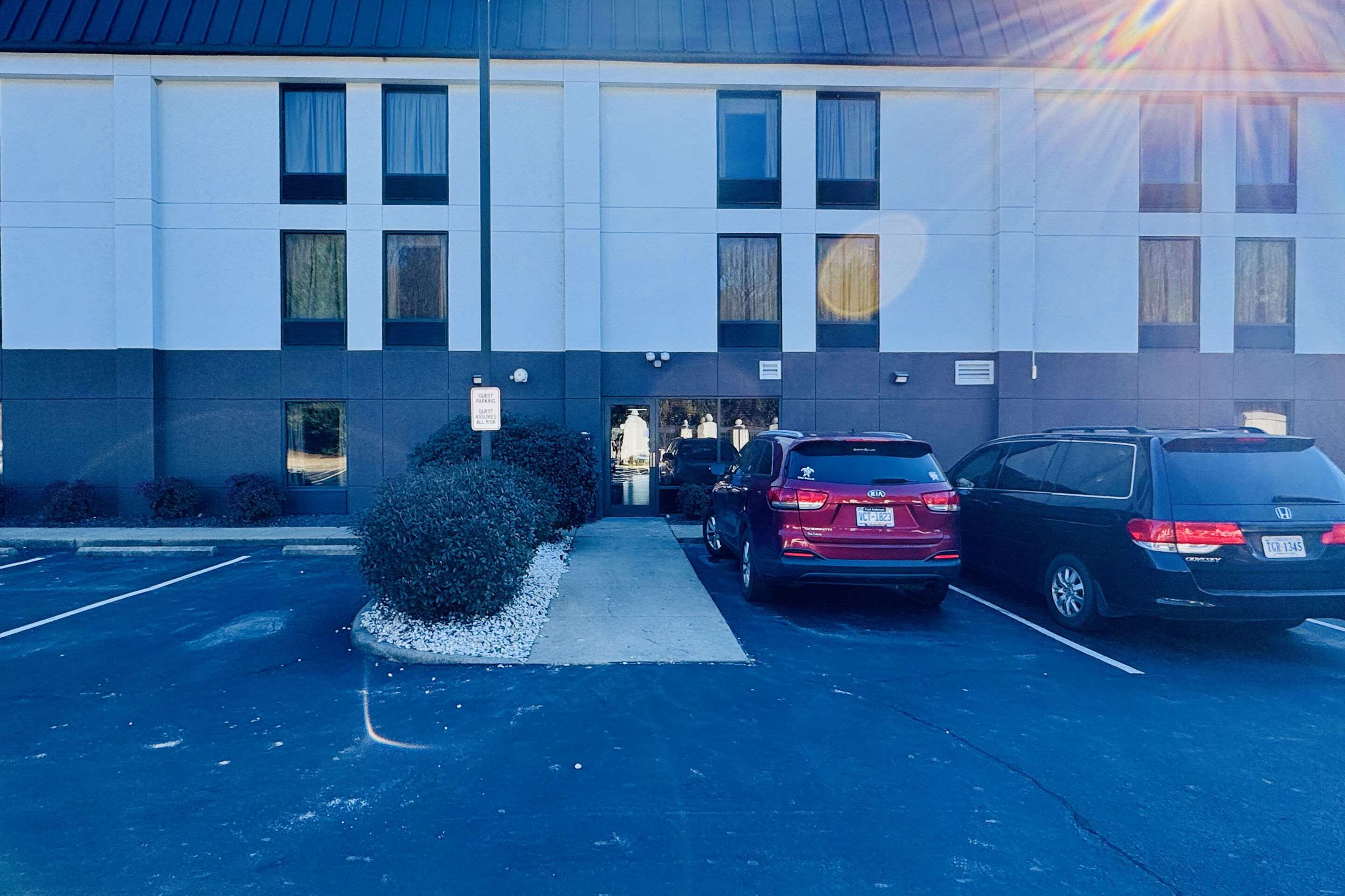Hotel exterior | Quality Inn