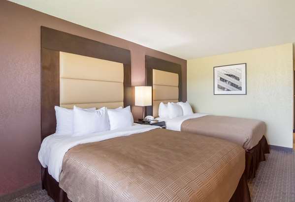  - Clarion Inn Hurley