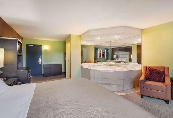 Suite - Clarion Inn Hurley